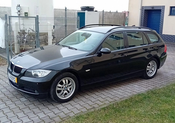 BMW Seria 3 cena 19600 przebieg: 163000, rok produkcji 2006 z Gniezno małe 56